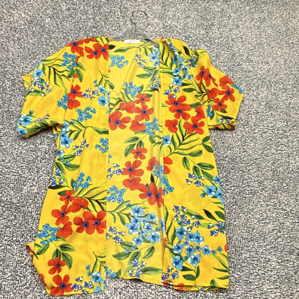 Jess Lea Women's S Yellow Floral V-Neck Ruffle Short Sleeve Woven Blouse